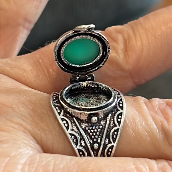 #391 Green Onyx Poison ☠️ Handcrafted Ring 💍 Size 10 NWOT - Picture 7 of 14